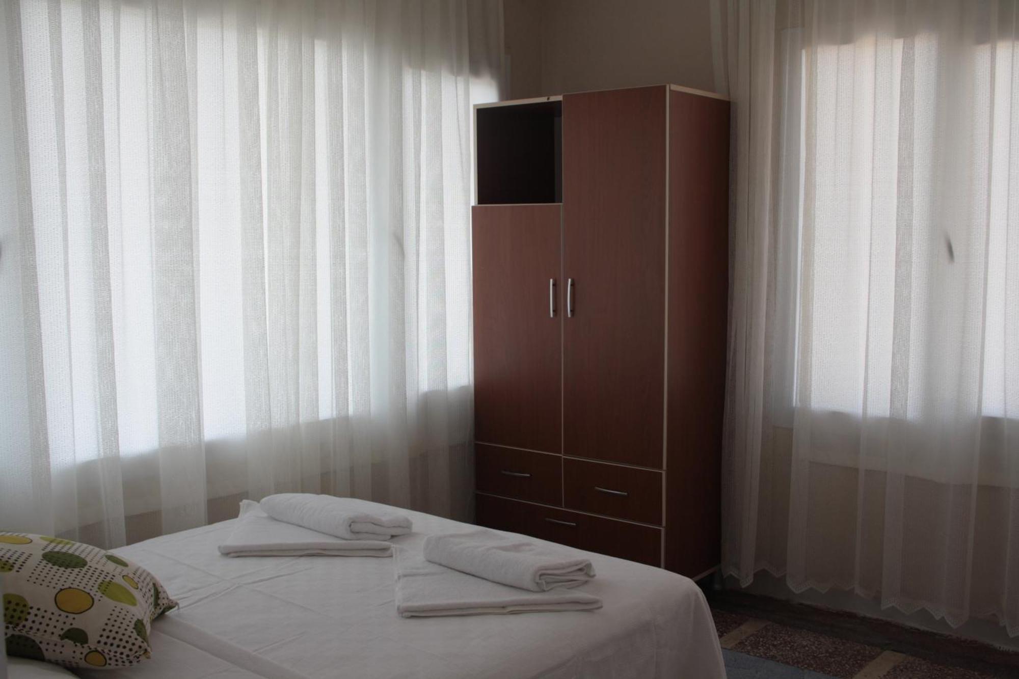Tunc Hotel Ayvalı Rom bilde